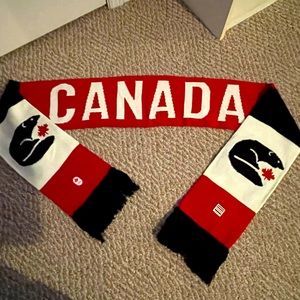 ROOTS Olympic Scarf